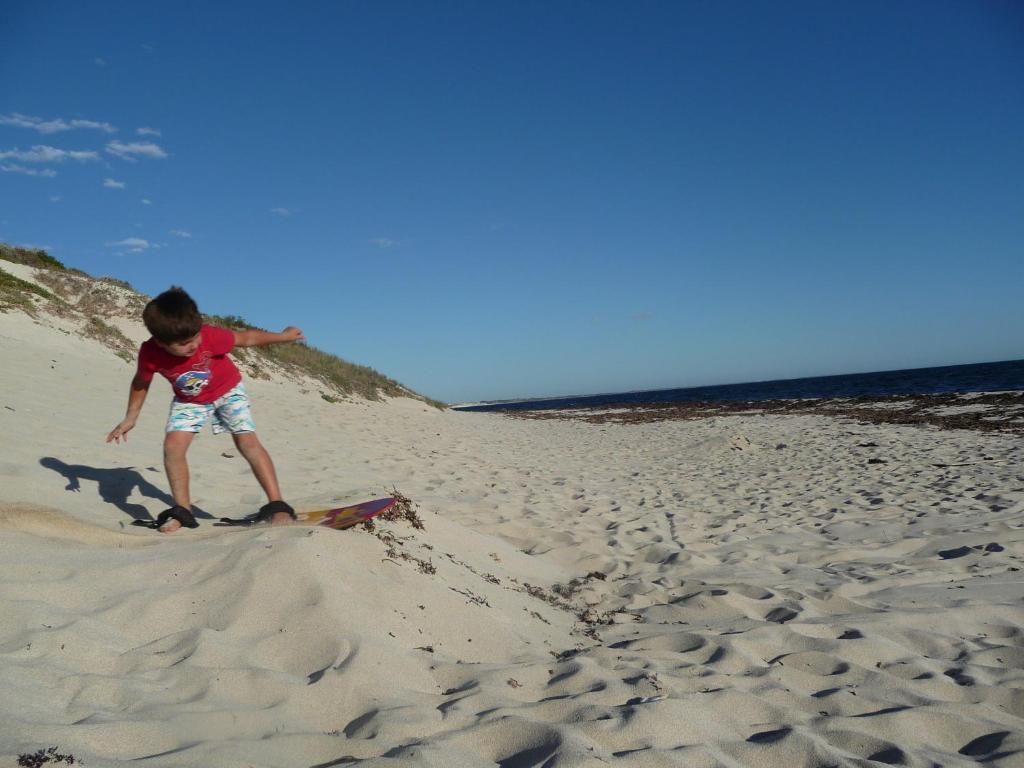 Centrebreak Beach Stay Green Head Kültér fotó